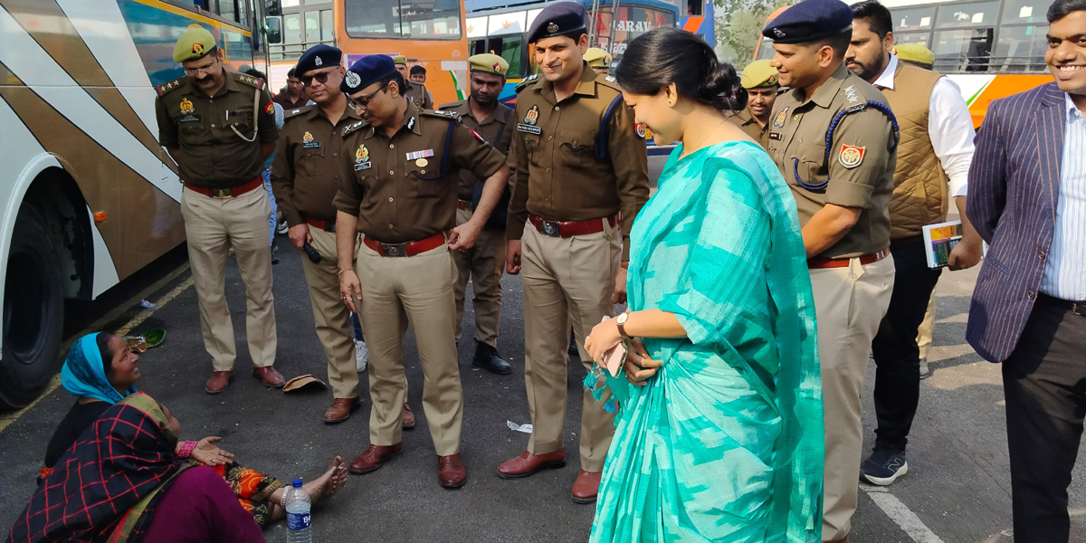 IG and DM inspected the holding area made for devotees in the district