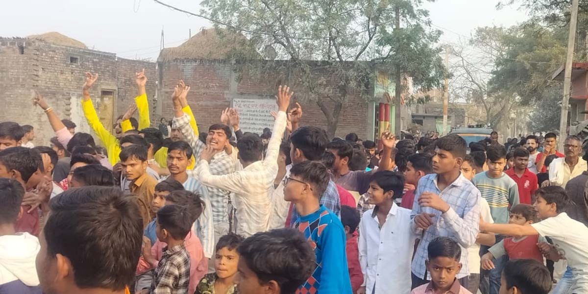 A grand Shiva procession took place from Nageshwar temple with much fanfare, Shiva procession danced vigorously to the tune of DJ.