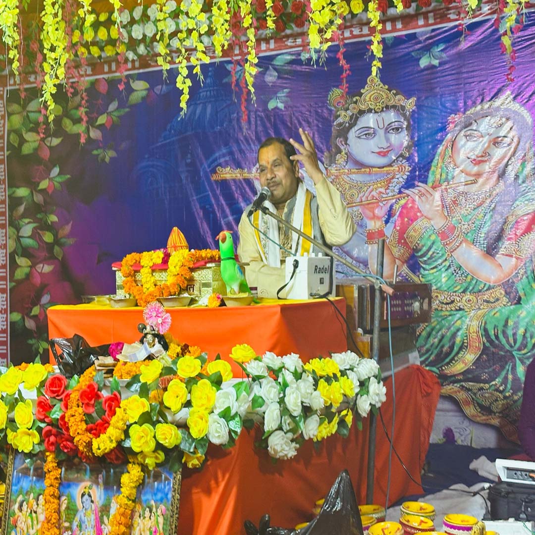 Shrimad Bhagwat Katha at Shahjahanpur Sankat Mochan Hanuman Temple: The divine saga of incarnation of Lord Krishna and killing of Kansa....