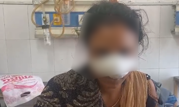 Dowry dispute in Hardoi took a horrific turn! Drunk husband cuts wife's nose!!