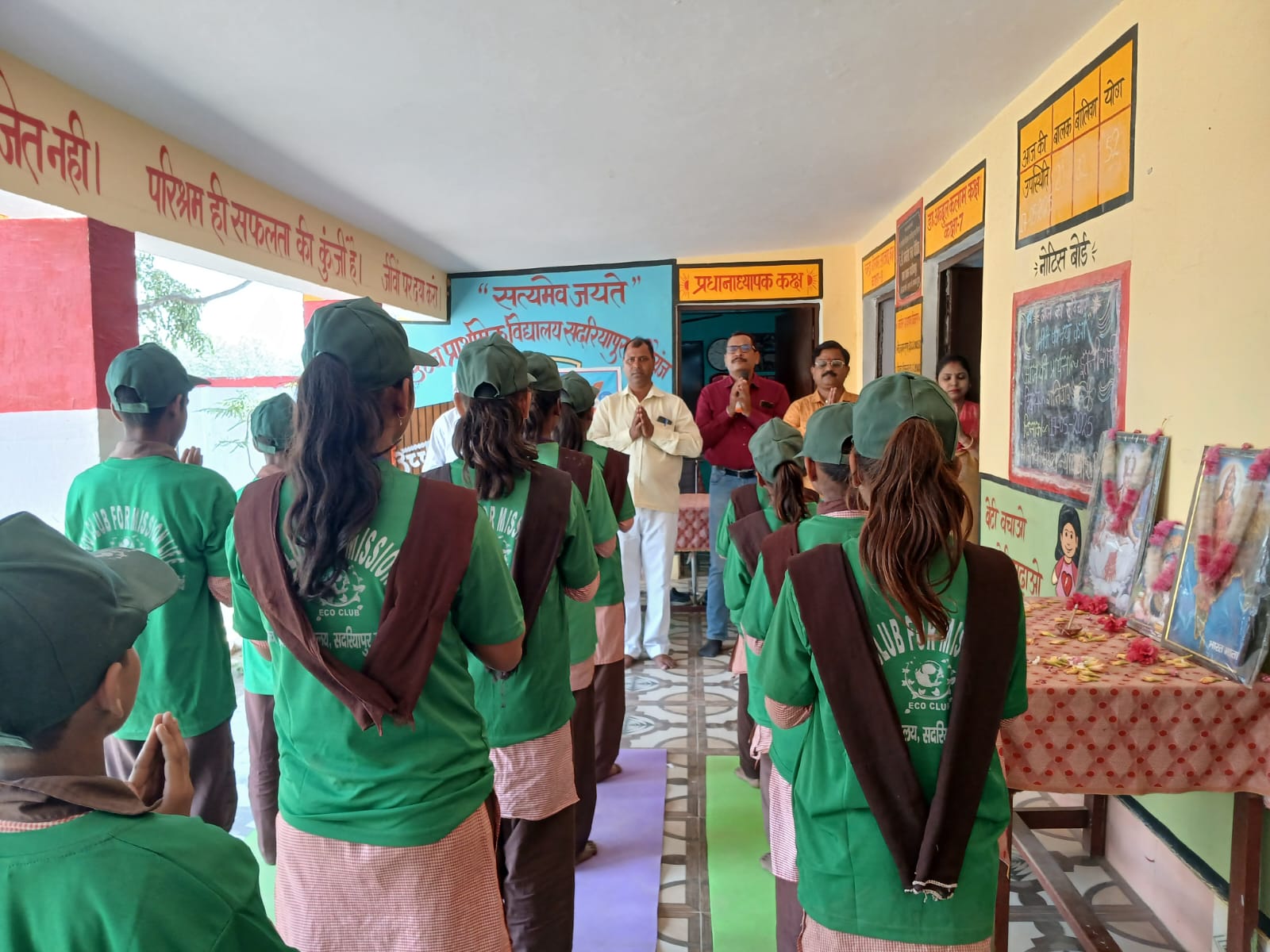 Grand welcome to the newly appointed ARP in Madhoganj, summer vacation homework booklets distributed to the children
