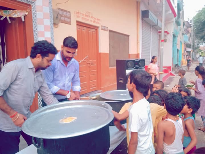 On completion of 11 years of BJP, the city president organized a feast