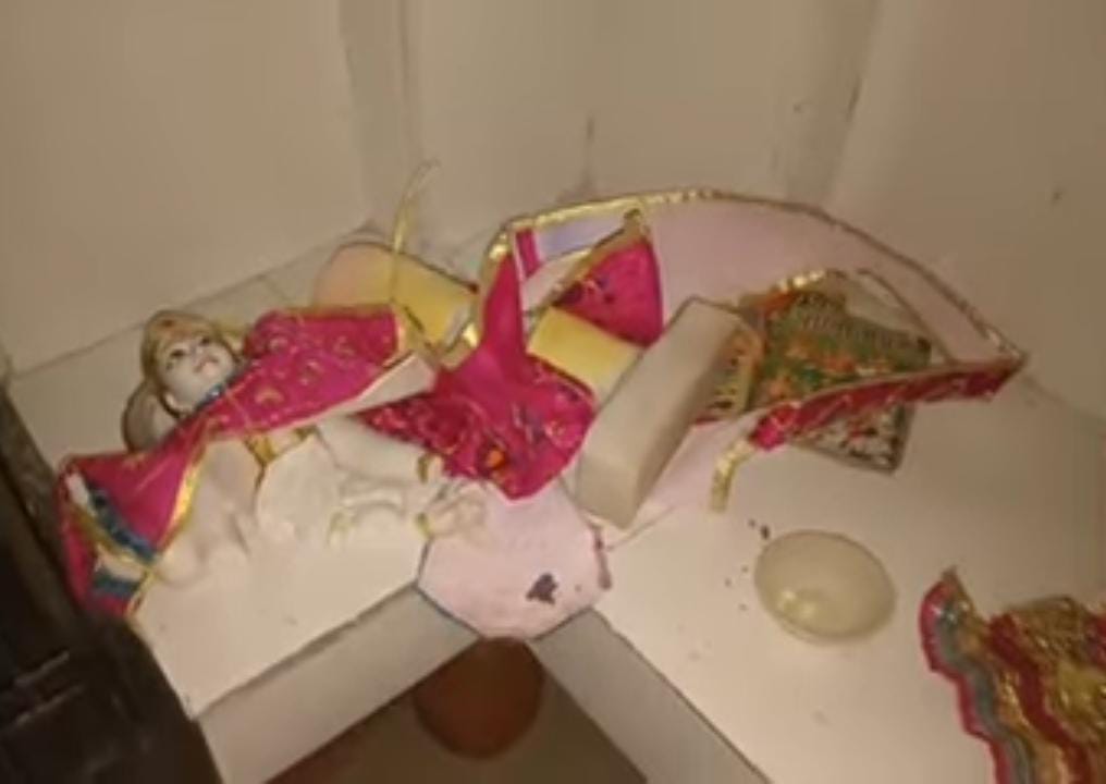 Miscreants vandalised the idol of Lord Vishnu that was installed a few days ago