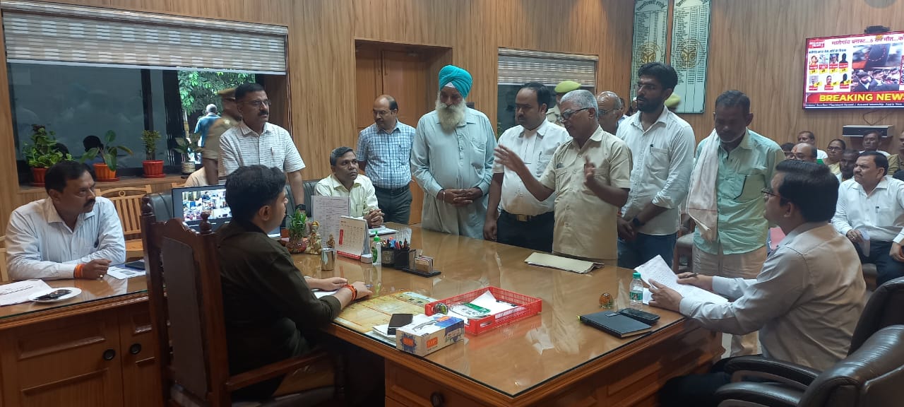 The District Magistrate heard 74 complaints in the public hearing
