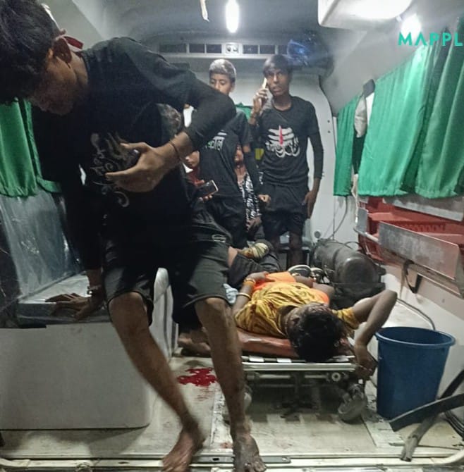 An unknown vehicle hit a trolley full of Kaavadis, more than two dozen injured