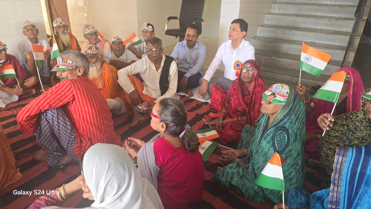 CDO conducted surprise inspection of old age home