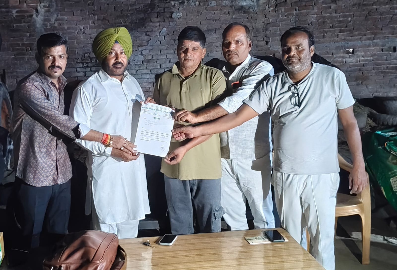 Expansion of Bharatiya Kisan Union Apolitical, Rajesh Shukla became the district treasurer