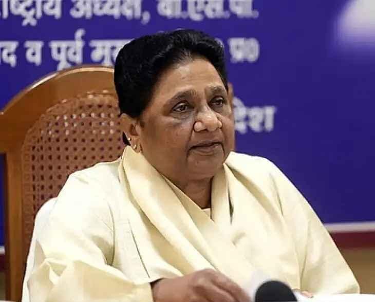 कांशीराम वाले अंदाज में लौटेंगी BSP चीफ, मायावती नोएडा रैली 6 दिसंबर, यूपी चुनाव 2027 BSP तैयारी, बाबा साहेब परिनिर्वाण दिवस रैली, मायावती की राजनीतिक रणनीति, English SEO Keywords: Kanshiram style BSP chief return, Mayawati Noida rally 6 December, UP Election 2027 BSP strategy, Ambedkar Parinirvan Diwas rally, Mayawati political comeback, मायावती की रैली की तस्वीर, BSP चीफ मायावती स्टेज पर, नोएडा परिनिर्वाण दिवस कार्यक्रम, कांशीराम अंदाज मायावती पोस्टर, यूपी चुनाव BSP प्रचार, Mayawati rally photo, BSP chief Mayawati on stage, Noida Parinirvan Diwas event, Kanshiram style Mayawati banner, UP election BSP campaign image, #मायावती, #BSP, #कांशीराम, #UP2027Election, #NoidaRally, #BabasahebAmbedkar, #ParinirvanDiwas, #PoliticalNews, #DalitPolitics,