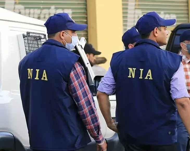 दिल्ली ब्लास्ट यूपी कनेक्शन, सिमी संदिग्ध, ISI नेटवर्क, कानपुर आतंकी जांच, UP में ATS की कार्रवाई, Delhi blast UP link, SIMI ISI suspects, Kanpur investigation, Uttar Pradesh terrorism, NIA ATS operation UP, Intelligence agencies radar, UP ATS action image, कानपुर जांच एजेंसी फोटो, Delhi blast suspect image, SIMI ISI terror network photo, खुफिया एजेंसी ऑपरेशन इमेज, Uttar Pradesh terror investigation image, police raid UP photo, UP terror suspects, Delhi blast UP link, SIMI ISI network India, Kanpur terror investigation, UP ATS latest news, Delhi explosion investigation, Terror module in Uttar Pradesh, NIA IB action after Delhi blast, UP 25 suspects radar, Indian intelligence operations 2025, #DelhiBlast, #UPATS, #SIMI, #ISI, #TerrorAlert, #BreakingNews, #NIA, #UttarPradesh, #Kanpur, #TerrorInvestigation, #SecurityAlert, #IndianIntelligence, #NationalSecurity, #UPPolice, #DelhiNews,