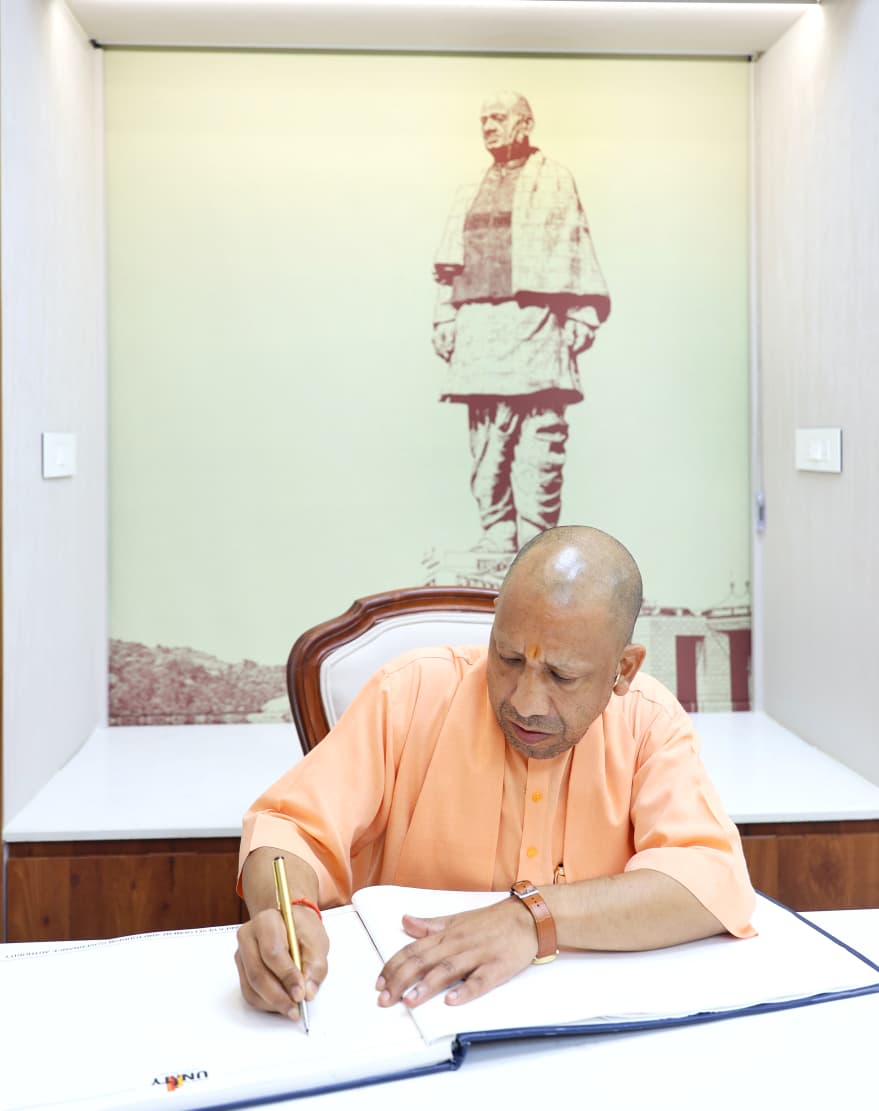 SC भर्ती पूरी तरह भरी, योगी आदित्यनाथ बयान, UP पुलिस भर्ती 60244, SC आरक्षण सीटें, उत्तर प्रदेश सरकारी नौकरी SC, SC-ST भागीदारी बढ़ी, योगी सरकार उपलब्धियां, UP रोजगार अपडेट, सरकारी नौकरी आरक्षण खबर, लखनऊ राजनीति खबर, SC reservation filled, UP police recruitment 60244, Yogi Adityanath statement, SC participation in jobs, UP government jobs SC quota, Reservation news India, UP employment update, Social justice UP, SC youth recruitment, UP latest political news, योगी आदित्यनाथ फोटो, SC भर्ती समाचार, UP पुलिस भर्ती तस्वीर, लखनऊ प्रेस कॉन्फ्रेंस, सरकारी नौकरी आरक्षण इमेज, Yogi Adityanath image, SC recruitment news photo, UP police recruitment image, Lucknow press meet photo, Government job reservation image, #YogiAdityanath, #SCReservation, #UPPoliceRecruitment, #GovernmentJobs, #SCYouth, #UttarPradeshNews, #ReservationPolicy, #PoliticalNews, #IndiaNews, #SCSTDevelopment,