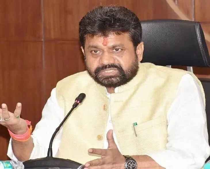 तेजस्वी यादव बयान, दयाशंकर मिश्रा प्रतिक्रिया, यूपी सरकार पुलिस, RJD उम्मीदवार तेजस्वी, बिहार चुनाव बयान English: Tejashwi Yadav statement, Daya Shankar Mishra reaction, UP government minister comment, RJD candidate Tejashwi, Bihar election exit poll तेजस्वी यादव सभा मंच, दयाशंकर मिश्रा प्रेस कांफ्रेंस, यूपी मंत्री बयान, Tejashwi Yadav speaking, Daya Shankar Mishra press conference, UP minister comment politics, #तेजस्वीयादव, #दयाशंकरमिश्रा, #यूपीसरकार, #RJD, #बिहारचुनाव, #ExitPoll, #राजनीति, #PoliticalCommentary, #UPBiharPolitics, #BiharElection2025