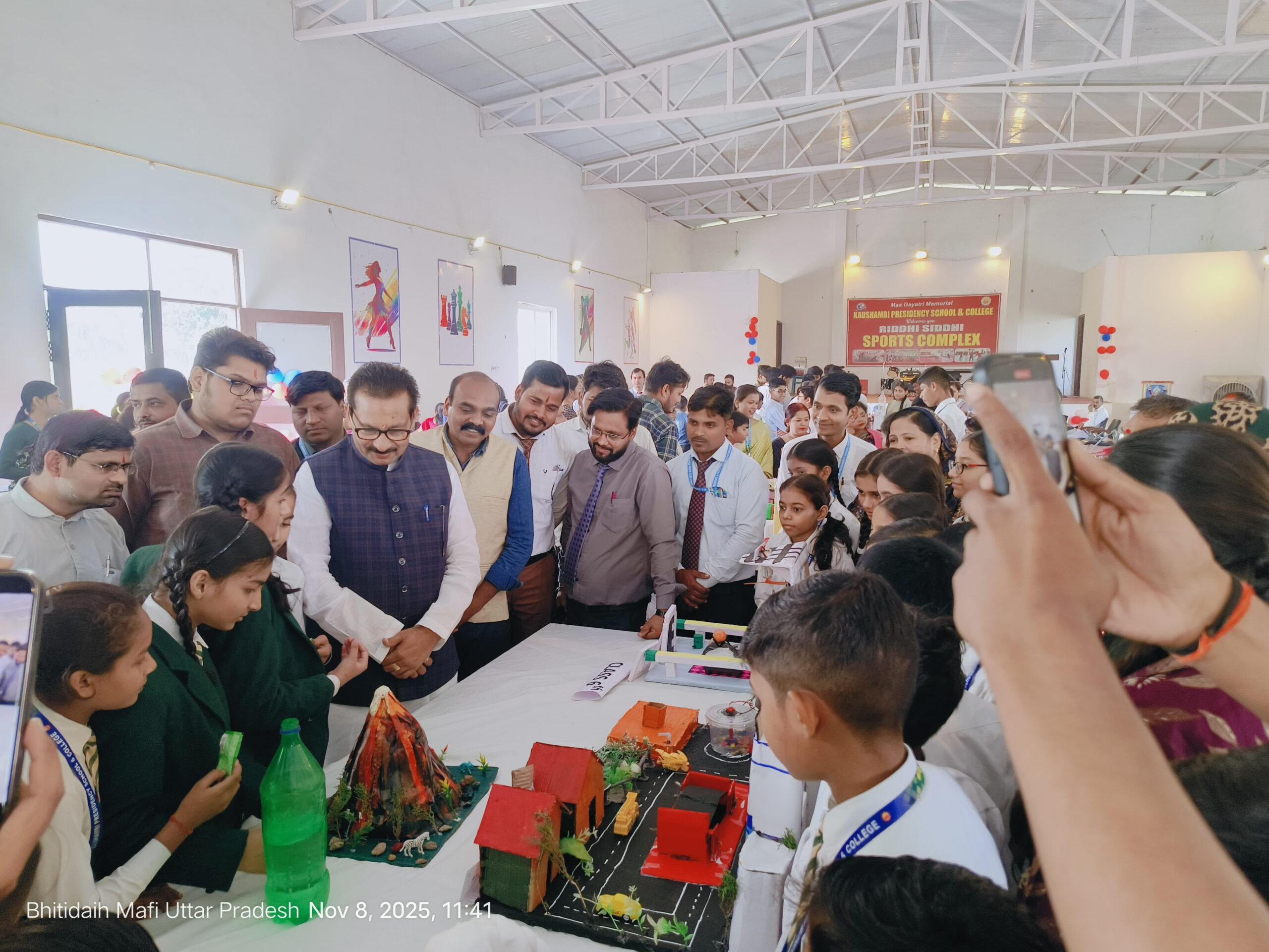 KPS Bhiti celebrates the PTM (Post-Minute Medical Examination) and Science Exhibition with great success