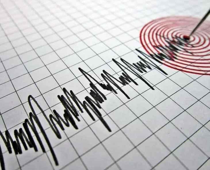 भारत–बांग्लादेश नई भूकंप फॉल्ट लाइन, भारत बांग्लादेश नई फॉल्ट लाइन, भूकंप खतरा बंगाल क्षेत्र, जमालपुर कोलकाता भूकंप रिपोर्ट, भूकंप शोध टीम अध्ययन, नई सिस्मिक फॉल्ट लाइन, India Bangladesh new fault line, Earthquake threat Bengal region, Jamalpur Kolkata seismic study, International earthquake research, Active seismic fault South Asia, फॉल्ट लाइन नक्शा फोटो, भूकंप अध्ययन इमेज, बंगाल भूकंप खतरा तस्वीर, Fault line map image, Seismic study photo, Earthquake zone picture, #EarthquakeAlert, #FaultLine, #BangladeshEarthquake, #IndiaQuake, #SeismicZone, #DisasterUpdate, #EarthquakeNews, #BreakingUpdate,