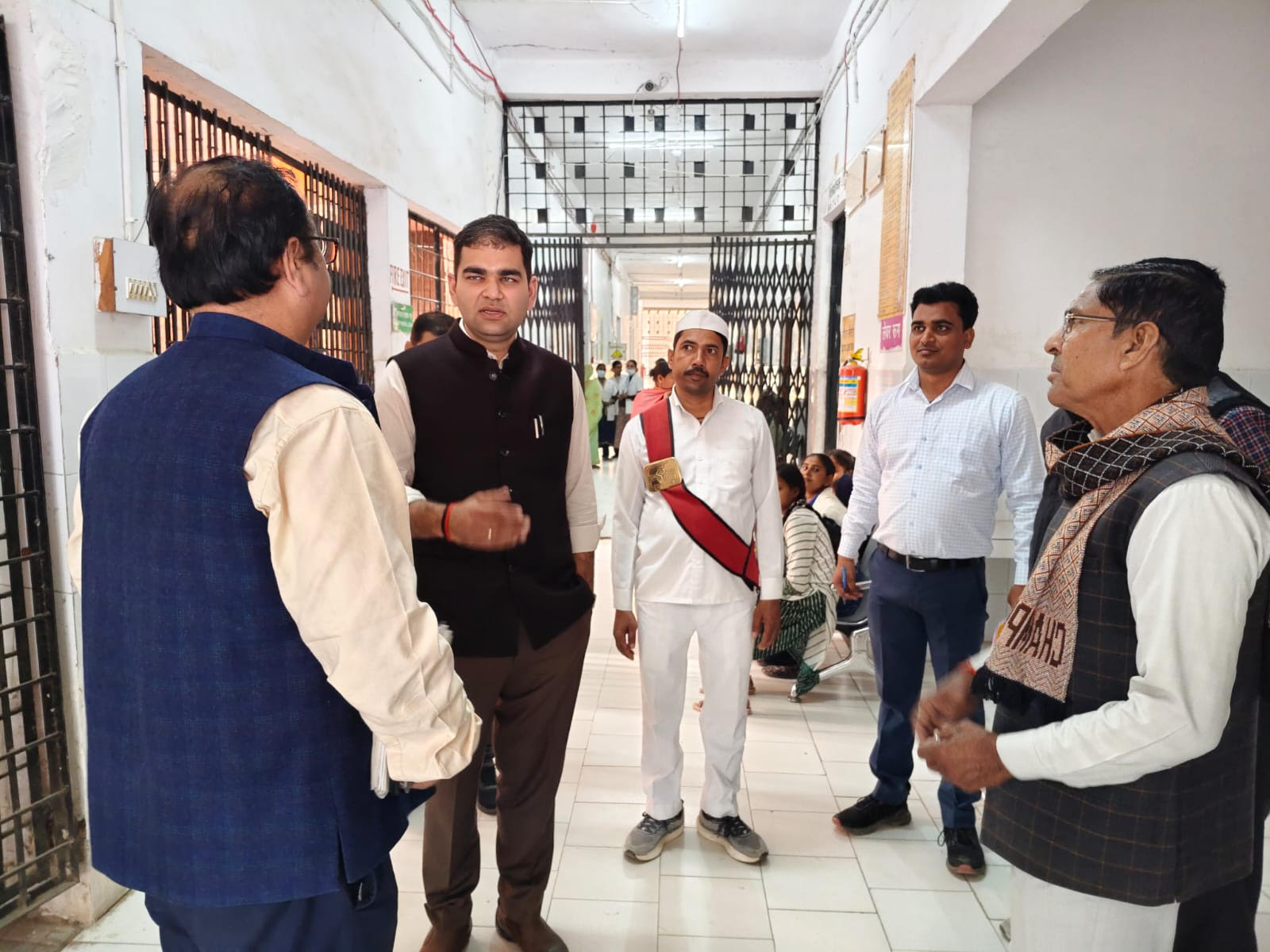 District Magistrate made a surprise inspection of Community Health Center Kaneli.