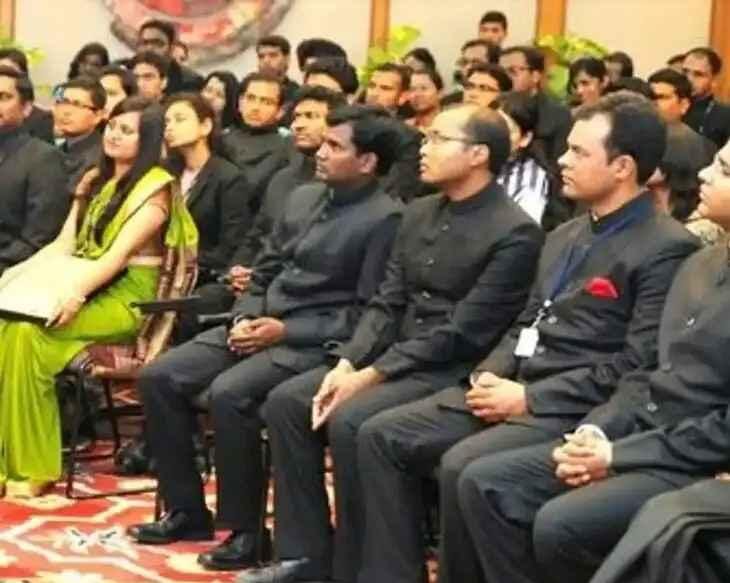 IAS संपत्ति खुलासा चेतावनी, IAS अधिकारियों की संपत्ति, केंद्र सरकार आदेश, IAS प्रमोशन नियम, सिविल सेवा समाचार,IAS Property Declaration, IAS Officers Warning, Government of India Order, IAS Promotion Rules, Civil Services News,IAS अधिकारी मीटिंग, केंद्र सरकार आदेश, संपत्ति खुलासा नियम,IAS Officers Meeting, Property Declaration Rule, Government Warning,#IAS_Property_Declaration, #IASWarning, #GovernmentOrder, #CivilServices, #IASPromotion, #IndianBureaucracy, #LatestNews,