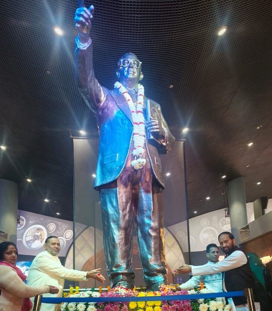 महापरिनिर्वाण दिवस, डॉ. अम्बेडकर श्रद्धांजलि, भवन नाथ पासवान, अलीपुर रोड मेमोरियल, डॉ. अम्बेडकर राष्ट्रीय एकता मंच, बाबा साहेब कार्यक्रम, सामाजिक समरसता, राष्ट्रीय एकता दिवस, दिल्ली अम्बेडकर कार्यक्रम, Maha Parinirvan Diwas, Dr Ambedkar Tribute, Bhavan Nath Paswan, Alipur Road Memorial, Ambedkar National Ekta Manch, Babasaheb Memorial Delhi, Social Harmony Program, National Unity Event, Ambedkar Jayanti News, अम्बेडकर मेमोरियल दिल्ली, बाबा साहेब को नमन, राष्ट्रीय एकता मंच कार्यक्रम, अम्बेडकर दिवस कार्यक्रम, Ambedkar Memorial Delhi, Tribute to Dr Ambedkar, Ekta Manch Event, Ambedkar Day Ceremony, #DrAmbedkar, #MahaParinirvanDiwas, #AmbedkarTribute, #BhavanNathPaswan, #AmbedkarEktaManch, #AlipurRoad, #DelhiEvent, #UPNews, #SocialHarmony, #NationalUnity, #Babasaheb, #AmbedkarMission, #IndiaNews,