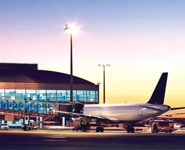 लखनऊ एयरपोर्ट फ्लाइट देरी, फ्लाइट रद्द लखनऊ, यात्री की मौत एयरपोर्ट, अनूप पांडेय कानपुर, लखनऊ एयरपोर्ट अव्यवस्था, यूपी फ्लाइट न्यूज, एयरलाइंस संकट भारत, 33 उड़ानें रद्द, लोकबंधु अस्पताल खबर, लखनऊ एविएशन अपडेट, Lucknow Airport Flight Delay, passenger death airport India, cancelled flights Lucknow, Indigo operations crisis, Anup Pandey Kanpur news, LBS Hospital Lucknow, India aviation disruption, 33 flights cancelled Lucknow, UP flight news, Bangalore executive dies at airport, लखनऊ एयरपोर्ट भीड़ फोटो, फ्लाइट देरी दुर्घटना, यात्री की मौत एयरपोर्ट इमेज, लोकबंधु अस्पताल फोटो, अनूप पांडेय तस्वीर, Lucknow airport delay image, passenger collapse photo, cancelled flights chaos image, hospital ambulance picture, airport crowd India, Lucknow district aviation news, Uttar Pradesh flight disruption, DGCA India alert, Lucknow airport management, Kanpur passenger death, UP civil aviation crisis, metro city airport delay, emergency medical response airport, airline operations chaos UP, Indigo management review, #LucknowAirportFlightDelay, #LucknowAirport, #UPNews, #AviationCrisis, #IndigoCrisis, #FlightCancelled, #AirportChaos, #PassengerDeath, #KanpurNews, #UPBreaking,