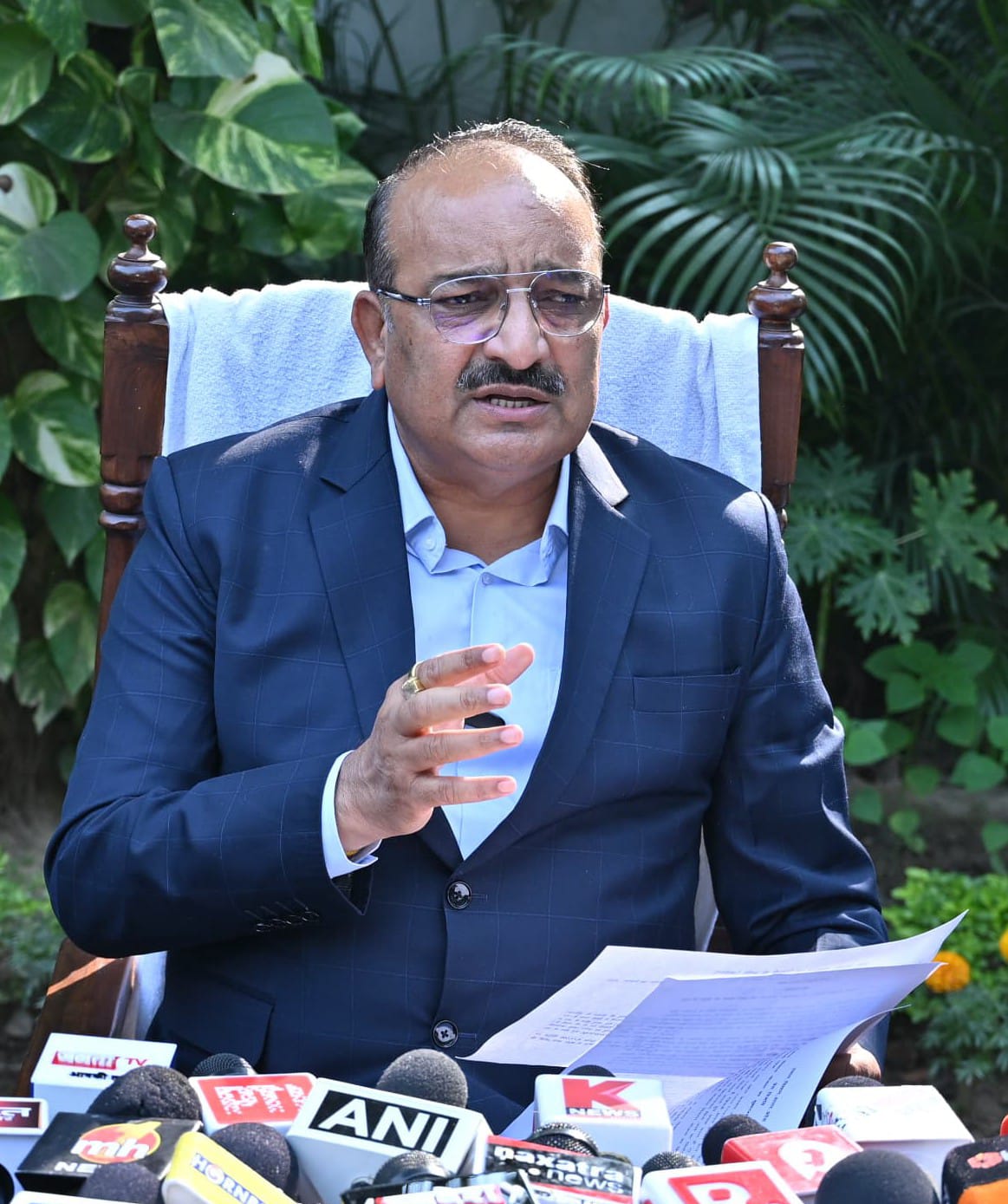 मखाना विकास योजना, उत्तर प्रदेश मखाना खेती, पूर्वांचल मखाना उत्पादन, मखाना सेंटर ऑफ एक्सीलेंस, उद्यान विभाग यूपी, दिनेश प्रताप सिंह, मखाना प्रशिक्षण, किसान आय वृद्धि योजना, मखाना तालाब निर्माण, यूपी कृषि योजनाएं, Makhana Vikas Yojana UP, UP Makhana Scheme, Makhana farming Purvanchal, Center of Excellence for Makhana, UP Horticulture Department, Dinesh Pratap Singh UP Minister, Makhana cultivation India, Farmer income growth UP, Makhana pond construction, UP agriculture schemes, मखाना पौधा, मखाना तालाब निर्माण, उद्यान मंत्री दिनेश प्रताप सिंह, मखाना बीज, मखाना सुपरफूड, Makhana plant, Makhana farming pond, UP horticulture minister, Foxnut cultivation, Makhana seeds, #मखानाविकासयोजना, #UPHorticulture, #MakhanaFarming, #UPGovernment, #PurvanchalDevelopment, #DineshPratapSingh, #AgricultureNewsUP, #FarmerIncome, #MakhanaProduction, #UPKisanYojana, #BreakingNewsUP,