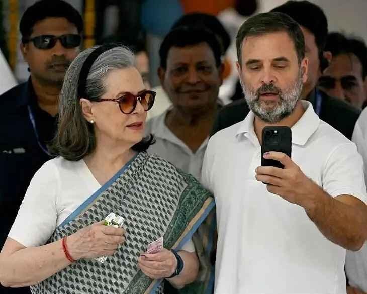 नेशनल हेराल्ड केस नोटिस, सोनिया गांधी नोटिस, राहुल गांधी नोटिस, दिल्ली हाईकोर्ट नेशनल हेराल्ड केस, ED याचिका हाईकोर्ट, National Herald Case Notice, Sonia Gandhi Notice High Court, Rahul Gandhi National Herald Case, ED vs Congress Leaders, Delhi High Court Political Case, नेशनल हेराल्ड केस कोर्ट सुनवाई, सोनिया गांधी राहुल गांधी हाईकोर्ट, दिल्ली हाईकोर्ट नोटिस, National Herald Case Court Image, Sonia Rahul Gandhi Legal Case Photo,#NationalHeraldCase #SoniaGandhi #RahulGandhi #DelhiHighCourt #ED #CongressNews #PoliticalNews #CourtUpdate #नेशनल_हेराल्ड #राष्ट्रीय_समाचार #NationalPrastavana,