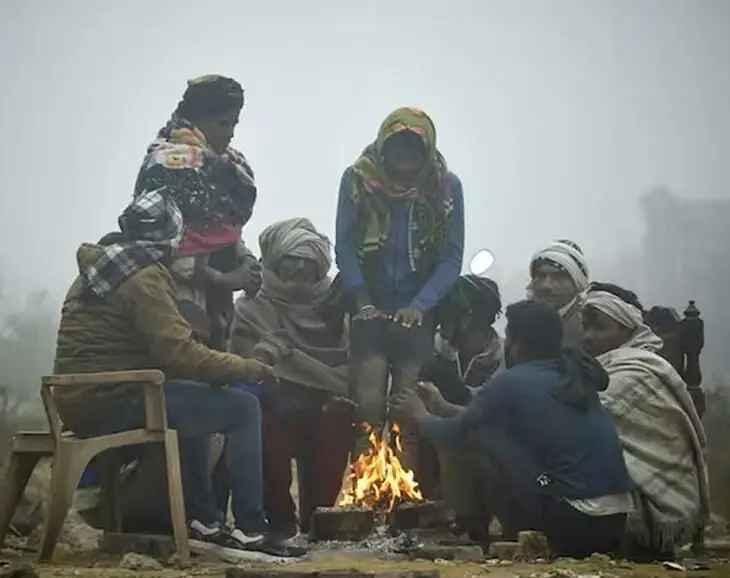 UP Weather Alert, यूपी मौसम अलर्ट, UP में भीषण ठंड, घना कोहरा यूपी, UP School Holiday, उत्तर प्रदेश ठंड समाचार, IMD Alert UP, Cold Wave in UP, Dense Fog Uttar Pradesh, Zero Visibility Alert UP,यूपी में कोहरा, UP Fog Image, UP Cold Wave, स्कूल बंद यूपी, Ramapur School Closed, UP Winter Alert Image,उत्तर प्रदेश मौसम समाचार, UP Weather News, घना कोहरा अलर्ट यूपी, रामपुर स्कूल बंद, संभल स्कूल छुट्टी, मैनपुरी स्कूल अवकाश, IMD उत्तर प्रदेश, शीतलहर अलर्ट यूपी, #UPWeather, #ColdWaveUP, #FogAlert, #SchoolHolidayUP, #Ramapur, #Sambhal, #Mainpuri, #IMDAlert, #WinterNewsUP,