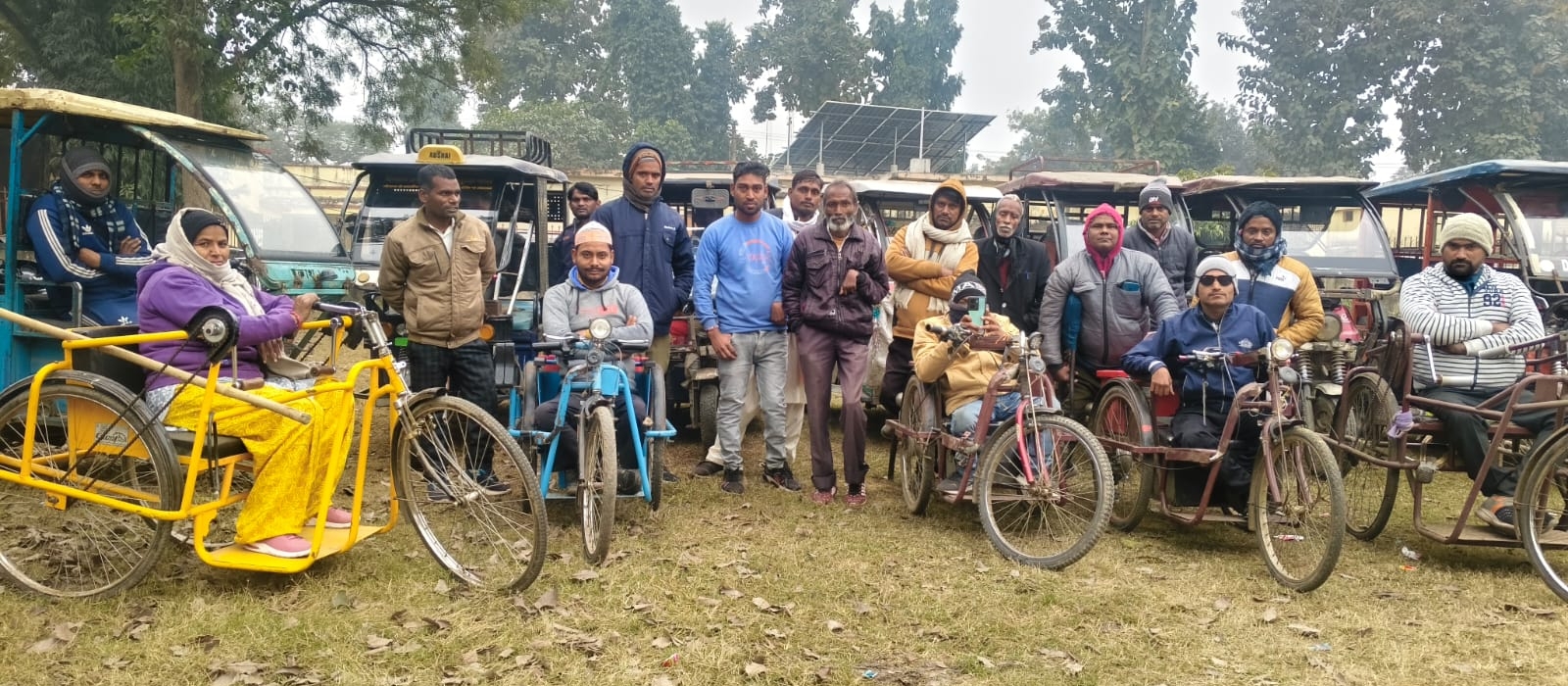 Disabled people raised their voice against the government in Gola Gokarnanath.