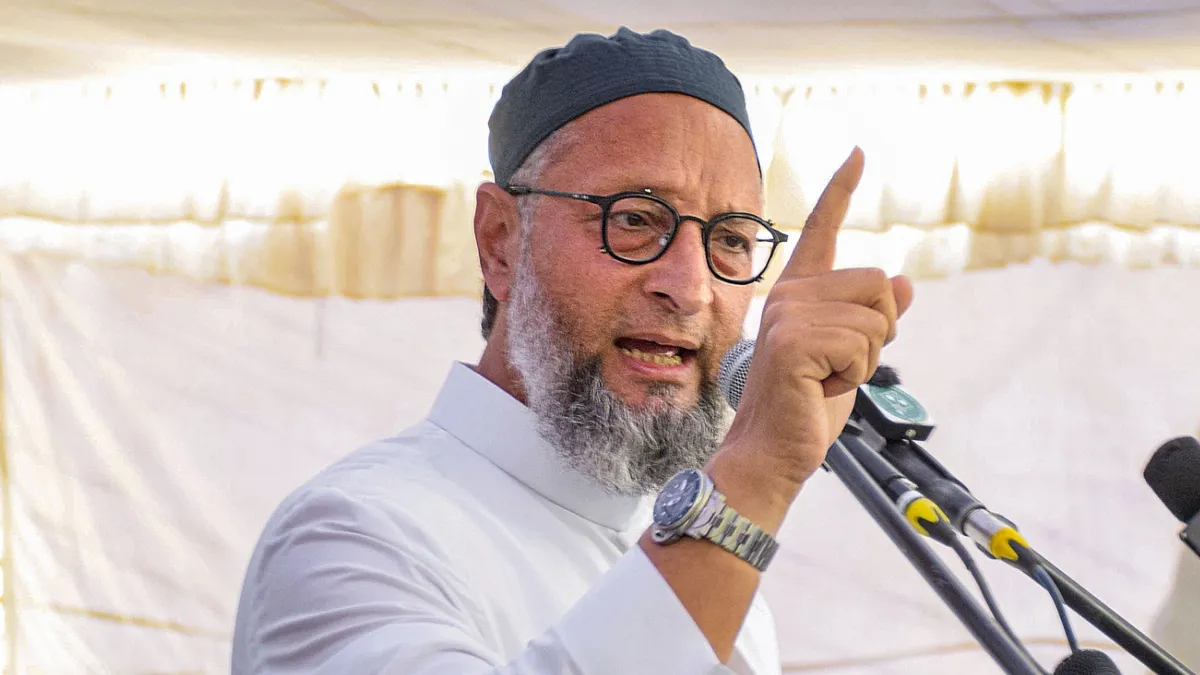 Owaisi Modi Statement, Owaisi on Masood Azhar, AIMIM Chief Owaisi, Maduro Arrest Reaction,ओवैसी मोदी बयान, मसूद अजहर भारत लाओ, ओवैसी का हमला, Owaisi on Masood Azhar, Owaisi Modi Statement, Maduro Arrest News, AIMIM News,#Owaisi #MasoodAzhar #PMModi #AIMIM #MaduroArrest #PoliticalNews #BreakingNews