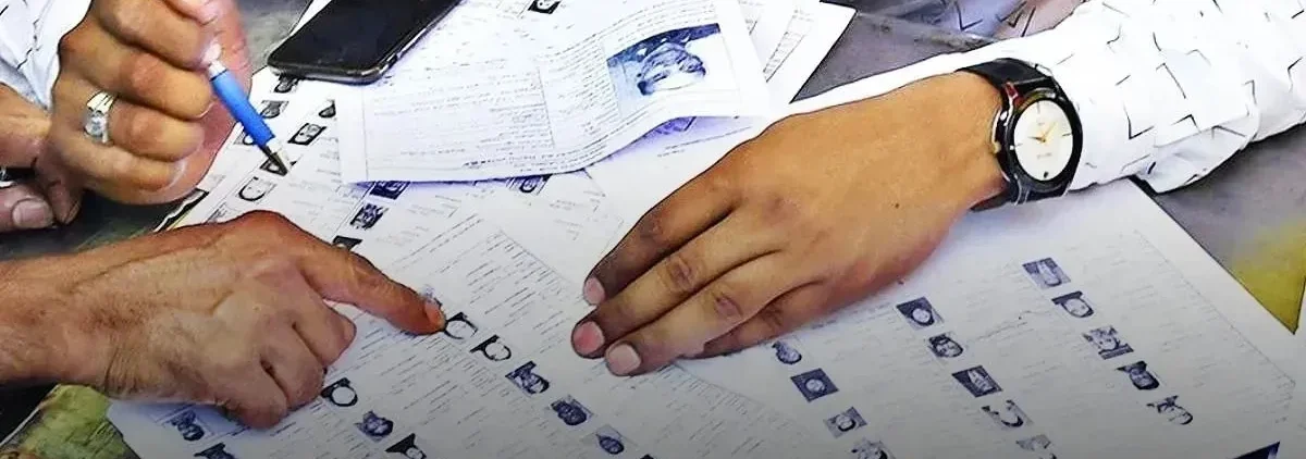 यूपी SIR विवाद, Special Intensive Revision UP, लखनऊ उत्तर विधानसभा, भाजपा विधायक नीरज बोरा, समाजवादी पार्टी आरोप, चुनाव आयोग जवाब, UP Voter List Revision, Lucknow North SIR Row, Election Commission of India UP,यूपी SIR विवाद फोटो, लखनऊ उत्तर विधानसभा SIR, चुनाव आयोग उत्तर प्रदेश, भाजपा विधायक बयान, समाजवादी पार्टी विरोध, UP SIR Controversy Image, Election Commission Lucknow,लखनऊ जिला राजनीति समाचार, उत्तर प्रदेश चुनाव खबर, SIR मतदाता सूची पुनरीक्षण, भाजपा विधायक नीरज बोरा बयान, समाजवादी पार्टी चुनाव आयोग आरोप, मुख्य निर्वाचन अधिकारी नवदीप रिणवा, लखनऊ जिला निर्वाचन अधिकारी जांच, UP Political News Hindi, Election News Uttar Pradesh, Voter List Revision News,