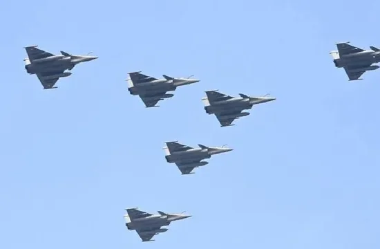 गणतंत्र दिवस परेड 2026, Republic Day Parade 2026, कर्तव्य पथ परेड, 30 झांकियां, 29 लड़ाकू विमान, वंदे मातरम् थीम, आधुनिक हथियार परेड, 77वां गणतंत्र दिवस, दिल्ली परेड 2026, राष्ट्रपति मुर्मु परेड,Republic Day Parade 2026, 77th Republic Day parade, Rajpath parade 2026, 30 tableaux, 29 fighter jets, Vande Mataram theme, Indian Army parade 2026, Delhi Republic Day celebration,गणतंत्र दिवस परेड 2026 फोटो, कर्तव्य पथ झांकियां इमेज, 29 लड़ाकू विमान परेड फोटो, वंदे मातरम् थीम झांकियां, 77वां गणतंत्र दिवस तस्वीर,Republic Day Parade 2026 image, Rajpath parade 2026 photo, 29 fighter jets display, Vande Mataram theme tableaux, 77th Republic Day picture,#RepublicDay2026, #RepublicDayParade, #VandeMataram, #Rajpath, #RashtrapatiBhavan, #IndianArmy, #IndianAirForce, #IndiaDefense, #Delhi, #77thRepublicDay, #Modi, #Murmu,Delhi, National Capital Territory, National news, Republic Day Parade 2026, 77th Republic Day, Vande Mataram theme, Rajpath parade, 30 tableaux, 29 fighter jets, modern weapons, army display, President Murmu, PM Modi, EU dignitaries, defense parade, national celebration,