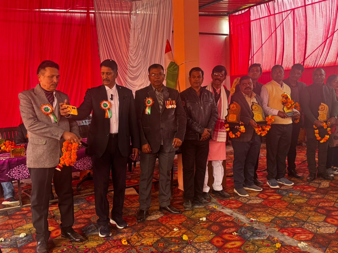 पुरातन छात्र सम्मेलन, बेसिक विद्यालय करोरा, मोहनलालगंज लखनऊ खबर, गणतंत्र दिवस विद्यालय कार्यक्रम, गुरुजन सम्मान समारोह, प्राथमिक शिक्षा उत्तर प्रदेश, लखनऊ ग्रामीण शिक्षा समाचार,Puratan Chhatra Sammelan, Alumni Meet Government School, Basic School Karora Lucknow, Republic Day School Event UP, Alumni Meet in Rural School, Education News Uttar Pradesh,पुरातन छात्र सम्मेलन फोटो, गुरुजनों का सम्मान, विद्यालय प्रभात फेरी, गणतंत्र दिवस स्कूल कार्यक्रम,Alumni Meet Photo, Teachers Felicitation, Republic Day School Rally, Basic School Event Image,लखनऊ जिला शिक्षा समाचार, मोहनलालगंज ग्रामीण खबर, उत्तर प्रदेश शिक्षा विभाग, बेसिक शिक्षा अधिकारी, विद्यालय कार्यक्रम न्यूज, Alumni Meet News Uttar Pradesh, Republic Day School News India,#पुरातनछात्रसम्मेलन, #RepublicDay2026, #BasicSchoolKarora, #MohanlalganjNews, #LucknowEducation, #UPSchoolNews, #AlumniMeetIndia, #TeacherRespect, #RuralEducation,