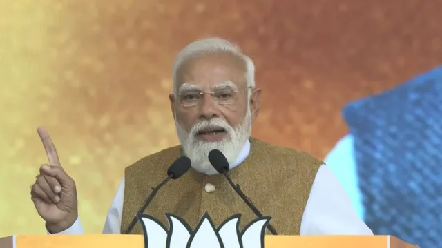 PM Modi Kerala Rally, पीएम मोदी केरल रैली, Narendra Modi Kerala Visit, Kerala Assembly Election News, Thiruvananthapuram Rally News, BJP Kerala News, केरल चुनाव 2026, तिरुवनंतपुरम रैली, PM Modi Speech Today, Kerala Political News, Thiruvananthapuram Development Projects,PM Modi Kerala Rally Image, पीएम मोदी केरल रैली फोटो, Narendra Modi Thiruvananthapuram Rally, केरल में पीएम मोदी जनसभा, BJP4India PM Modi Speech,#PMModiKeralaRally, #ThiruvananthapuramNews, #KeralaPolitics, #BJPKerala, #KeralaElection, #NarendraModi, #AmritBharatTrain, #NationalPolitics, #PoliticalNewsIndia,