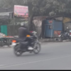 Demand to remove Kursi Road cycle path which has become a hub of encroachment