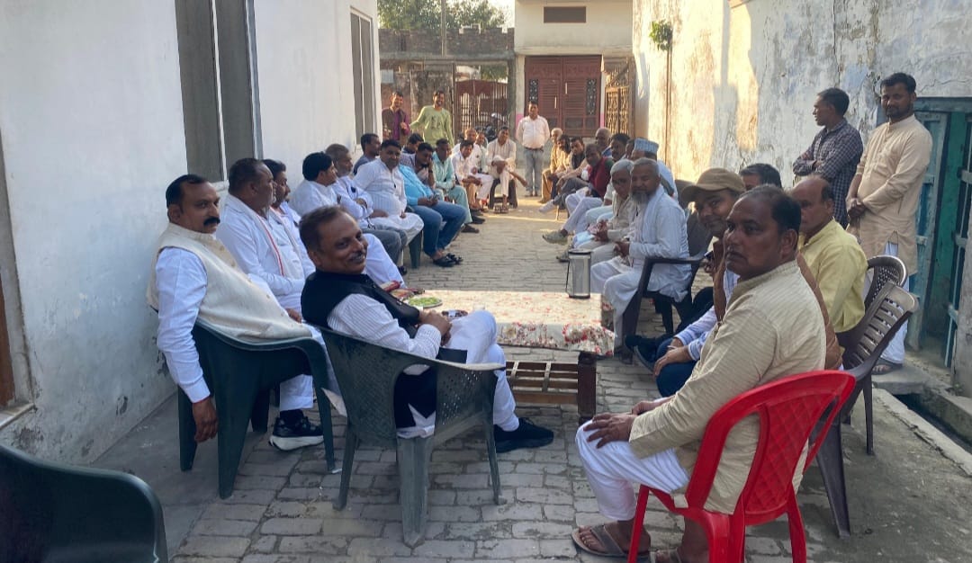 SP leader Dhananjay Upadhyay's whirlwind tour of Palia Assembly, raises questions on the budget