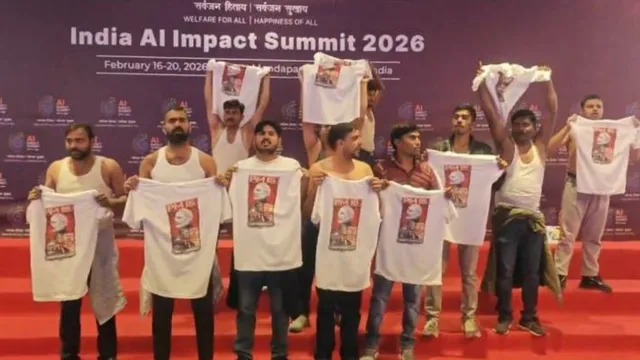 AI Impact Summit Protest, एआई समिट विवाद, दिल्ली पुलिस बड़ा दावा, यूथ कांग्रेस शर्टलेस प्रदर्शन, नेपाल Gen Z आंदोलन प्रेरणा, भारत मंडपम नई दिल्ली, Delhi Police Remand News, Bharat Mandapam Protest Case, Youth Congress Shirtless Protest Delhi, International Event Security Lapse India,एआई समिट प्रदर्शन फोटो, भारत मंडपम दिल्ली इवेंट इमेज, यूथ कांग्रेस विरोध तस्वीर, दिल्ली पुलिस कोर्ट पेशी फोटो, AI Summit Protest Image Delhi, Bharat Mandapam Event Photo, Youth Congress Shirtless Protest Pic, Delhi Court Remand Hearing Image,नई दिल्ली राजनीतिक खबर, दिल्ली भारत मंडपम सुरक्षा चूक, राष्ट्रीय अंतरराष्ट्रीय इवेंट विवाद, तिलक मार्ग थाना केस अपडेट, नेपाल Gen Z आंदोलन संदर्भ, National Political News Delhi, International Summit Protest Case India, Delhi Security Breach News, Youth Congress Protest Remand Case,