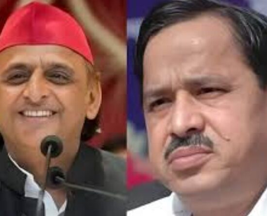 नसीमुद्दीन सिद्दीकी सपा में शामिल, यूपी राजनीति खबर, अखिलेश यादव सपा, कांग्रेस इस्तीफा यूपी, पश्चिम यूपी मुस्लिम वोट बैंक, Naseemuddin Siddiqui joins SP, UP Political News 2026, Akhilesh Yadav Samajwadi Party, Congress Leader Resigns UP, Uttar Pradesh Assembly Election 2027,नसीमुद्दीन सिद्दीकी कांग्रेस इस्तीफा, सपा जॉइनिंग कार्यक्रम लखनऊ, पश्चिम यूपी राजनीति, बसपा से कांग्रेस और सपा, UP Muslim Leader Political Shift, Naseemuddin Political Career, Samajwadi Party Update UP, Congress Leaders Quit UP, 2027 UP Election News,उत्तर प्रदेश राजनीतिक समाचार 2026, लखनऊ सियासी हलचल, सहारनपुर राजनीतिक अपडेट, अखिलेश यादव संगठन विस्तार, Uttar Pradesh Political Breaking News, Lucknow SP Joining Event, West UP Political Shift News, Naseemuddin Siddiqui Latest Update UP, Congress vs SP Politics UP,#NaseemuddinSiddiqui, #SamajwadiParty, #AkhileshYadav, #UPPolitics, #CongressNews, #WestUP, #UPAssembly2027, #PoliticalBreaking, #LucknowNews,