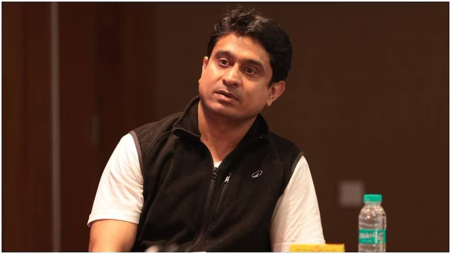 AI समिट प्रदर्शन मामला, दिल्ली पुलिस कार्रवाई, उदय भानु चिब गिरफ्तारी, भारत मंडपम न्यूज़, नई दिल्ली राजनीतिक खबर, AI Summit Protest Delhi 2026, Uday Bhanu Chib Arrest News, Indian Youth Congress Protest, Patiala House Court Hearing, Delhi Police Latest Action, Tilak Marg Police Station News,भारत मंडपम AI समिट स्थल, तिलक मार्ग थाना नई दिल्ली, पटियाला हाउस कोर्ट परिसर, उदय भानु चिब फोटो, दिल्ली पुलिस सुरक्षा व्यवस्था, Bharat Mandapam AI Summit Venue Image, Uday Bhanu Chib Arrest Visual, Delhi Police Security Deployment,नई दिल्ली जिला राजनीतिक समाचार, भारत मंडपम कार्यक्रम, दिल्ली पुलिस अधिकारी कार्रवाई, इंडियन यूथ कांग्रेस अध्यक्ष गिरफ्तारी, BJP प्रवक्ता शहजाद पूनावाला बयान, New Delhi Political Breaking News 2026, AI Impact Summit India, Delhi Court Remand News,#AISummit, #DelhiPolice, #UdayBhanuChib, #IndianYouthCongress, #BharatMandapam, #PatialaHouseCourt, #TilakMarg, #PoliticalNews, #NewDelhi, #BreakingNews,