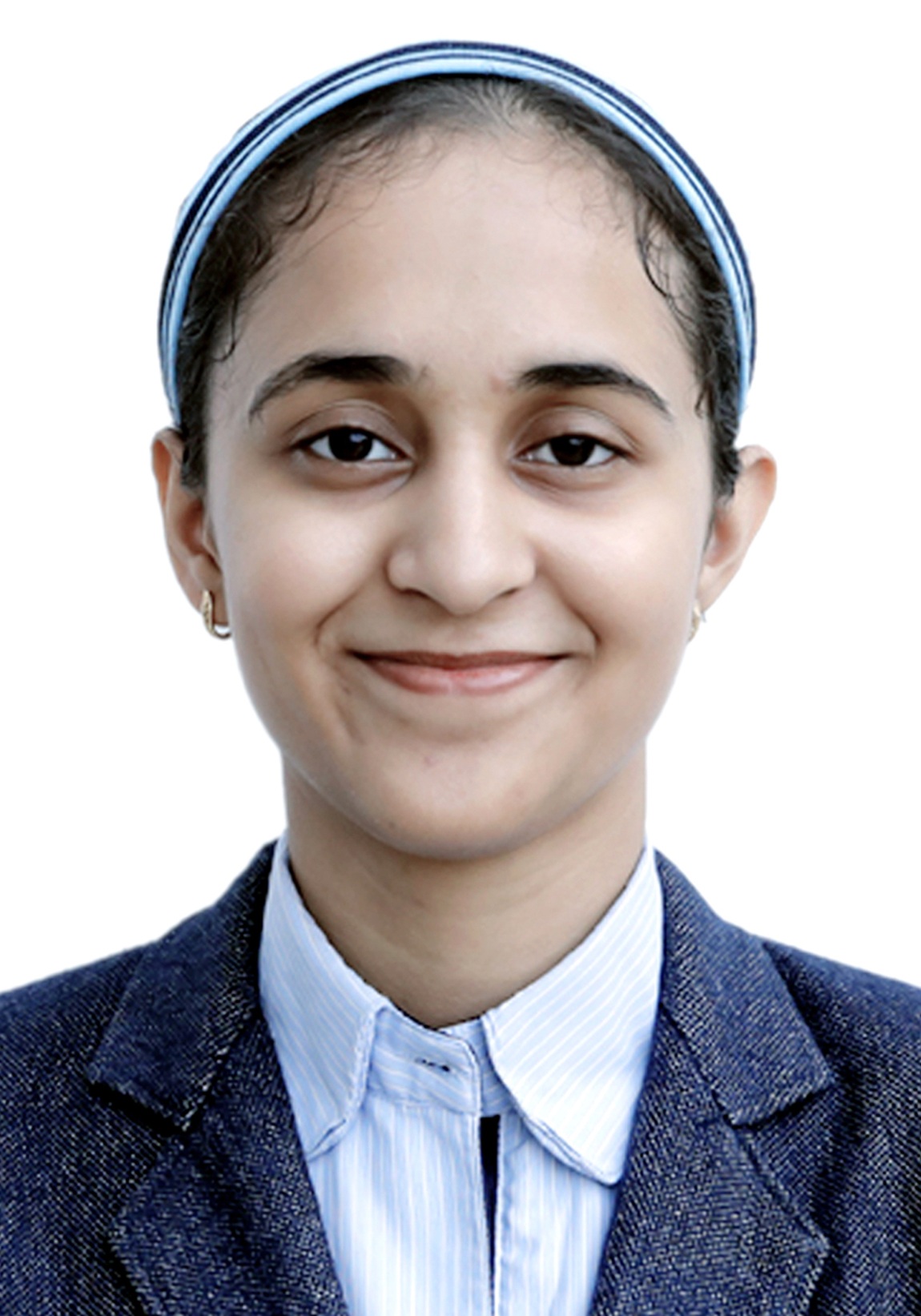 US university awards $60,000 scholarship to CMS student