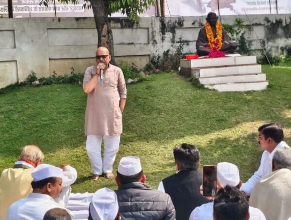 “सरकार विपक्ष की आवाज दबाने के लिए दमनकारी नीतियां अपना रही” - अजय राय ...