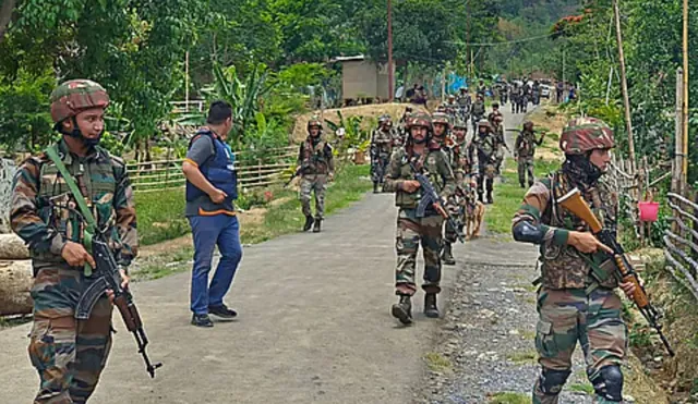 मणिपुर राष्ट्रपति शासन, मणिपुर राजभवन, खेमचंद सिंह भाजपा, अजय कुमार भल्ला राज्यपाल, Manipur Raj Bhavan, Y Khemchand Singh BJP, Governor Ajay Kumar Bhalla,मणिपुर राष्ट्रपति शासन हटाया गया, मणिपुर न्यूज, मणिपुर राजनीति, मणिपुर सरकार गठन, भाजपा मणिपुर, एनडीए सरकार दावा, गृह मंत्रालय अधिसूचना, Manipur President Rule revoked, Manipur political news, BJP government formation Manipur, NDA claim Manipur,#ManipurNews, #PresidentRuleRevoked, #BJPManipur, #NDAGovernment, #ManipurPolitics, #HomeMinistry, #AjayKumarBhalla, #YKhemchandSingh,