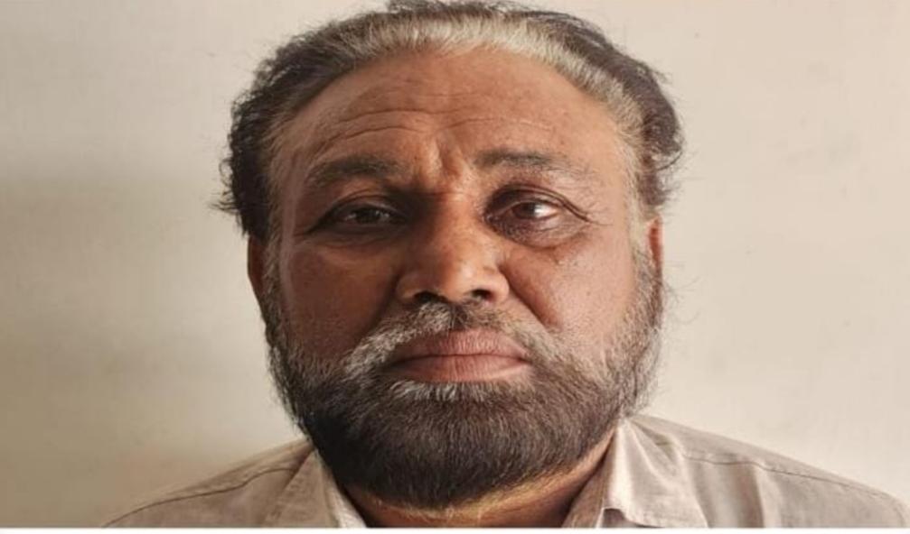 Cow smuggler with a reward of fifty thousand rupees arrested from Ahmedabad, major action by STF