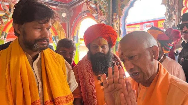 योगी आदित्यनाथ अयोध्या दौरा खबर, राष्ट्रपति द्रौपदी मुर्मु अयोध्या कार्यक्रम समाचार, राम मंदिर अयोध्या तैयारियां खबर, यूपी मुख्यमंत्री अयोध्या दौरा अपडेट, CM Yogi Adityanath Ayodhya visit news, President Draupadi Murmu Ayodhya program update, Ram Mandir Ayodhya event preparation news, Uttar Pradesh CM Ayodhya visit update, political news Ayodhya Uttar Pradesh,हनुमानगढ़ी दर्शन योगी आदित्यनाथ खबर, रामलला दर्शन मुख्यमंत्री अयोध्या, राष्ट्रपति अयोध्या दौरा तैयारी खबर, यूपी सरकार कार्यक्रम समीक्षा बैठक, Yogi Adityanath Hanumangarhi visit, Ram Mandir Ayodhya inspection CM Yogi, President Murmu Ayodhya visit preparation, Ayodhya security review meeting news,योगी आदित्यनाथ अयोध्या दौरा 2026 खबर, राष्ट्रपति द्रौपदी मुर्मु अयोध्या कार्यक्रम अपडेट, राम मंदिर अयोध्या नवसंवत्सर समारोह समाचार, अयोध्या उत्तर प्रदेश राजनीतिक खबर, CM Yogi Adityanath Ayodhya visit 2026 news, President Murmu Ayodhya program preparation update, Ram Mandir Ayodhya event political news, Ayodhya Uttar Pradesh political news update,#YogiAdityanath #Ayodhya #RamMandir #DraupadiMurmu #UPNews #PoliticalNews #Hanumangarhi #RamJanmabhoomi #UttarPradesh #BreakingNews