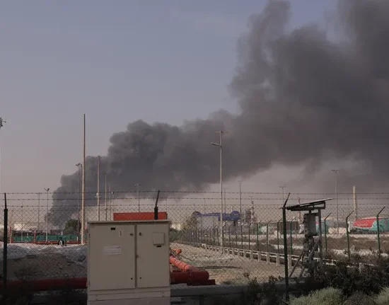 बेरूत में हिजबुल्लाह के ठिकानों पर इजरायल की एयरस्ट्राइक, बहरीन US एयरबेस हमला, IRGC ड्रोन स्ट्राइक, ईरान इजरायल युद्ध 2026, लेबनान दहियाह एयरस्ट्राइक, Hezbollah Israel Conflict News, Iran Attack on US Airbase Bahrain, Middle East War Latest Update, Beirut Dahieh Airstrike Breaking News, International Military Tension News,बेरूत एयरस्ट्राइक फोटो, दहियाह लेबनान हमला, IRGC मिसाइल लॉन्च, बहरीन US बेस तस्वीर, Beirut Airstrike Image, Hezbollah Base Target Photo, Bahrain US Airbase Visual, Iran Missile Attack Picture,मिडिल ईस्ट अंतरराष्ट्रीय समाचार 2026, लेबनान बेरूत ब्रेकिंग न्यूज, ईरान इजरायल ताजा अपडेट, बहरीन अमेरिकी एयरबेस हमला, अंतरराष्ट्रीय सैन्य संकट खबर, Middle East Breaking News Today, Lebanon Israel Airstrike Update, Iran US Military Conflict News, Bahrain Sheikh Isa Airbase Attack, Global Security Crisis News,#BeirutAirstrike, #Hezbollah, #IsraelIranConflict, #BahrainAttack, #IRGC, #MiddleEastWar, #USAirbase, #InternationalNews, #GlobalTension, #BreakingNews