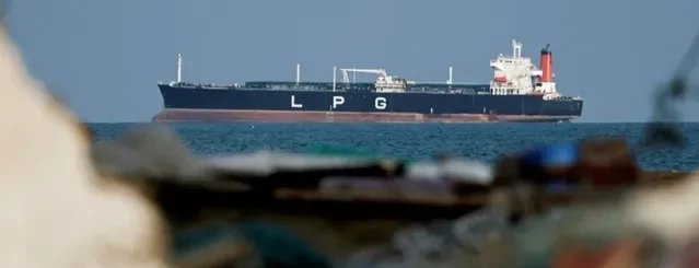 Hormuz Strait News, India LPG Tanker News, Nanda Devi LPG Ship, Shivalik LPG Tanker India, Iran Israel War Impact Energy, India Energy Supply News, होर्मुज स्ट्रेट समाचार, भारत एलपीजी जहाज खबर, नंदा देवी एलपीजी टैंकर, शिवालिक जहाज समाचार, भारत ऊर्जा आपूर्ति खबर,Nanda Devi LPG tanker news India, Shivalik LPG tanker Hormuz Strait, India energy supply ship news, Hormuz Strait tanker update, होर्मुज स्ट्रेट भारत जहाज खबर, एलपीजी टैंकर भारत समाचार, Iran India tanker route news, LPG shipment India news,#HormuzStrait, #LPGTankerNews, #IndiaEnergySupply, #NandaDeviShip, #ShivalikTanker, #IranIndiaRelations, #GlobalEnergyNews, #IndianNavy, #EnergySecurityIndia, #WorldNewsHindi, #IndiaNewsUpdate, #MiddleEastCrisis, #LPGSupplyIndia, #InternationalNews,