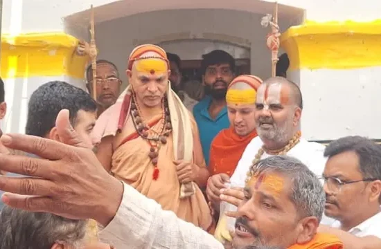 जौनपुर खबर, स्वामी अविमुक्तेश्वरानंद बयान, जौनपुर जमदग्नि आश्रम समाचार, गोमाता संरक्षण मुद्दा, उत्तर प्रदेश राजनीति बयान, Jaunpur news today, Swami Avimukteshwaranand statement, Jamdagni Ashram Jaunpur news, cow protection issue India, Uttar Pradesh political statement news,जौनपुर धार्मिक कार्यक्रम, स्वामी अविमुक्तेश्वरानंद जौनपुर दौरा, गोसेवा आंदोलन, Jaunpur religious event news, cow protection movement India, Jamdagni Ashram event Jaunpur, Swami Avimukteshwaranand speech,जौनपुर जिला खबर, जौनपुर उत्तर प्रदेश राजनीति समाचार, स्वामी अविमुक्तेश्वरानंद जौनपुर बयान, गोमाता संरक्षण आंदोलन खबर, Jaunpur district news Uttar Pradesh, Swami Avimukteshwaranand Jaunpur statement, cow protection movement UP news,#JaunpurNews, #SwamiAvimukteshwaranand, #CowProtection, #UttarPradeshNews, #LucknowEvent, #BreakingNews, #ReligiousNews, #IndianPolitics,