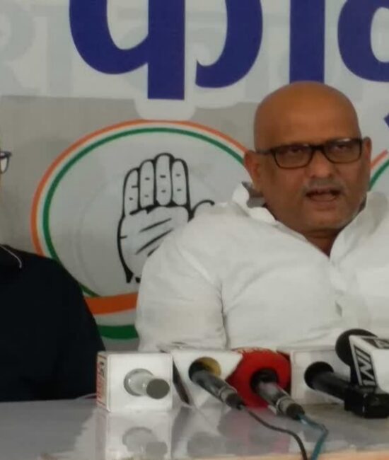 अजय राय बोले, दिनेश शर्मा ब्राह्मण सम्मेलन, यूपी कांग्रेस हमला भाजपा पर, मनरेगा भुगतान बकाया उत्तर प्रदेश, आरपी गौतम गोरखपुर रोके गए, लखनऊ राजनीतिक खबर 2026, विधानसभा चुनाव 2027 उत्तर प्रदेश,Ajay Rai statement UP, Dinesh Sharma Brahmin conference controversy, UP Congress vs BJP 2026, MGNREGA payment issue Uttar Pradesh, RP Gautam stopped at airport, Lucknow political news, UP Assembly Election 2027 update,अजय राय प्रेस बयान फोटो, दिनेश शर्मा फाइल इमेज, लखनऊ कांग्रेस प्रेस कॉन्फ्रेंस, आरपी गौतम एयरपोर्ट दृश्य, Ajay Rai press conference image, Dinesh Sharma file photo, Lucknow political event picture,#AjayRai, #UPPolitics, #BJPvsCongress, #DineshSharma, #MGNREGAIssue, #LucknowNews, #UPAssembly2027,