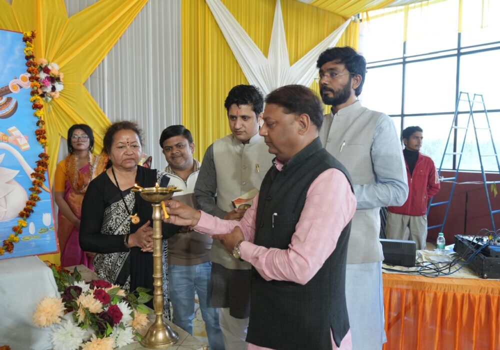 अखिल भारतीय साहित्य परिषद युवा सम्मेलन, राष्ट्र साधना 100 वर्ष, हल्द्वानी साहित्य सम्मेलन 2026, नैनीताल साहित्यिक कार्यक्रम, उत्तराखंड युवा साहित्यकार सम्मेलन, Akhil Bharatiya Sahitya Parishad youth conference, Rashtr Sadhana centenary event, Haldwani literary conference, Nainital Uttarakhand cultural news, RSS intellectual event Uttarakhand,हल्द्वानी युवा सम्मेलन फोटो, साहित्य परिषद कार्यक्रम, राष्ट्र साधना शताब्दी वर्ष आयोजन, डॉ पवन पुत्र बादल संबोधन, Haldwani youth literary event image, Sahitya Parishad conference Uttarakhand, Literary seminar Nainital district,नैनीताल जिला साहित्यिक समाचार, हल्द्वानी सांस्कृतिक कार्यक्रम 2026, उत्तराखंड युवा सम्मेलन खबर, नैनीताल साहित्य परिषद आयोजन, Nainital district literary news, Haldwani Uttarakhand youth conference report, Cultural event Uttarakhand 2026, Literary organization update India,#अखिल_भारतीय_साहित्य_परिषद, #युवा_सम्मेलन, #राष्ट्र_साधना_100_वर्ष, #हल्द्वानी_न्यूज, #नैनीताल_समाचार, #UttarakhandNews, #LiteraryConference, #YouthSeminar, #CulturalAwakening,