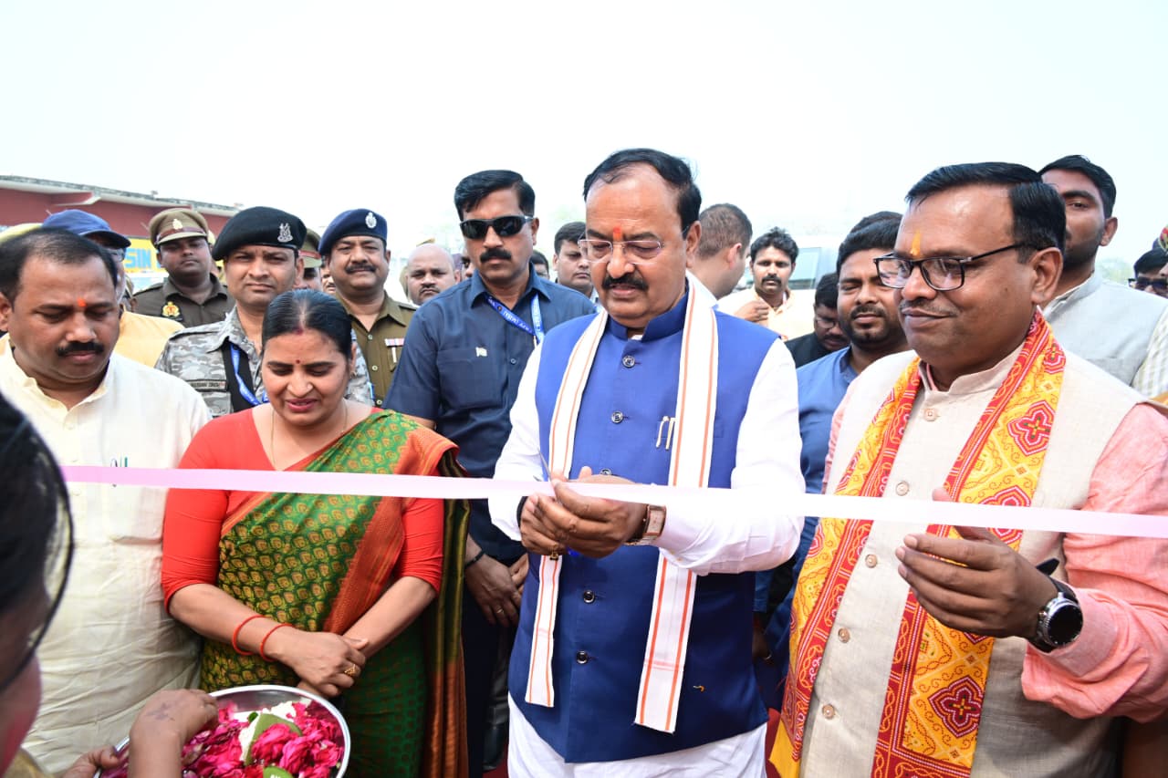 Hon'ble Deputy Chief Minister inaugurated the Saras Mela and Saras Mahotsav programme.