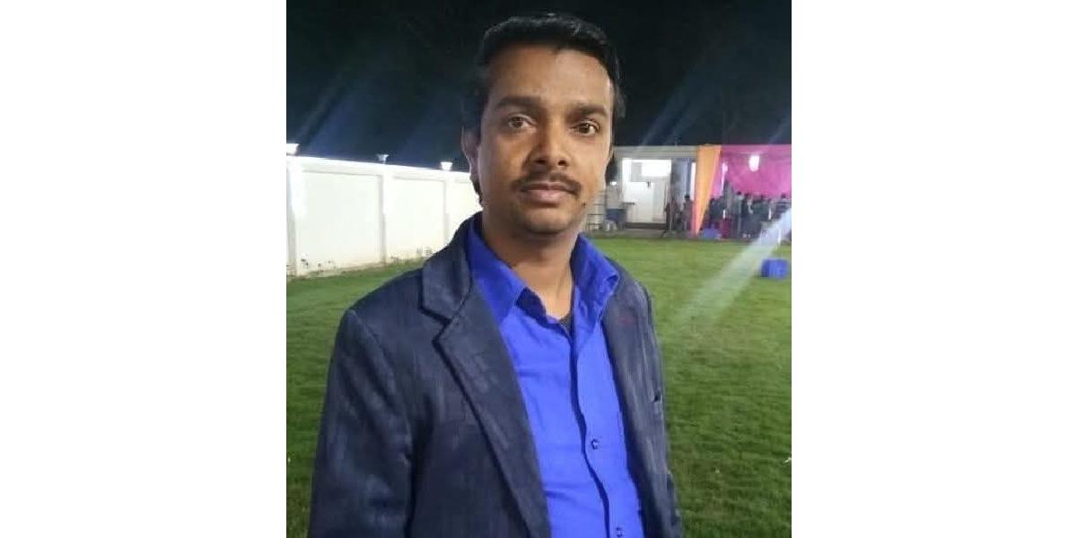 A bike hit a father and daughter, who were riding a bike. The father died and the daughter was injured.