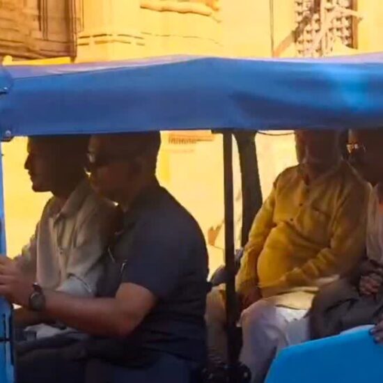 मोहन भागवत जैसलमेर चादर महोत्सव, RSS प्रमुख जैसलमेर आगमन, पार्श्वनाथ जैन मंदिर दर्शन, Jinbhandra Suri Gyansagar अवलोकन, दादा गुरुदेव चादर अभिषेक, Jaisalmer Chadar Mahotsav 2026, Mohan Bhagwat Jaisalmer visit, Jain Chadar Festival, Parshvanath Temple visit, Jinbhandra Suri Manuscripts, Jaisalmer Jain Heritage, Indian Culture and Spirituality, Chadar Abhishek Jaisalmer, Dada Gurudev chadar 871 years,Mohan Bhagwat Jaisalmer Chadar Mahotsav, Chadar Abhishek Jaisalmer 2026, Parshvanath Temple visit by RSS chief, Jinbhandra Suri manuscripts Jaisalmer, 871 year old Dada Gurudev Chadar, Jaisalmer Jain Heritage Festival, Mohan Bhagwat RSS chief visit Jaisalmer, Jain Society Chadar Abhishek, Spiritual and Cultural Event Jaisalmer, Indian Culture Religious Events, Jaisalmer Chadar Mahotsav coverage, RSS chief Mohan Bhagwat visit Rajasthan,#MohanBhagwat #ChadarMahotsav #Jaisalmer #RSS #ParshvanathTemple #JinbhandraSuri #DadaGurudevChadar #IndianCulture #SpiritualFestival #JainHeritage #RajasthanNews #CulturalEvent #ReligiousEvent #ChadarAbhishek,मोहन भागवत जैसलमेर आगमन, चादर महोत्सव दर्शन, सोनार दुर्ग किला, पार्श्वनाथ मंदिर दर्शन, Jinbhandra Suri ज्ञान भंडार, 871 साल पुरानी चादर, Jain Chadar Festival Mohan Bhagwat, Parshvanath Temple Sonar Fort, Jinbhandra Suri manuscripts Jaisalmer, Dada Gurudev Chadar Abhishek, Indian Culture Spiritual Event, Jaisalmer Jain Heritage Festival,