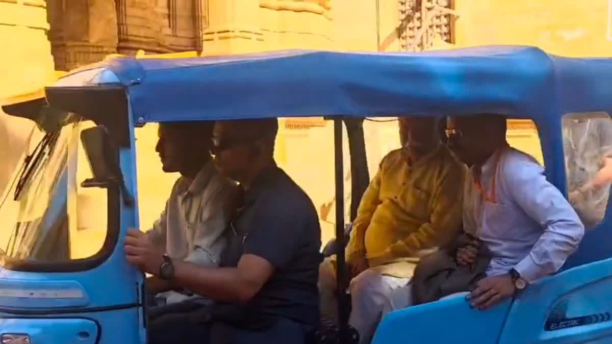 मोहन भागवत जैसलमेर चादर महोत्सव, RSS प्रमुख जैसलमेर आगमन, पार्श्वनाथ जैन मंदिर दर्शन, Jinbhandra Suri Gyansagar अवलोकन, दादा गुरुदेव चादर अभिषेक, Jaisalmer Chadar Mahotsav 2026, Mohan Bhagwat Jaisalmer visit, Jain Chadar Festival, Parshvanath Temple visit, Jinbhandra Suri Manuscripts, Jaisalmer Jain Heritage, Indian Culture and Spirituality, Chadar Abhishek Jaisalmer, Dada Gurudev chadar 871 years,Mohan Bhagwat Jaisalmer Chadar Mahotsav, Chadar Abhishek Jaisalmer 2026, Parshvanath Temple visit by RSS chief, Jinbhandra Suri manuscripts Jaisalmer, 871 year old Dada Gurudev Chadar, Jaisalmer Jain Heritage Festival, Mohan Bhagwat RSS chief visit Jaisalmer, Jain Society Chadar Abhishek, Spiritual and Cultural Event Jaisalmer, Indian Culture Religious Events, Jaisalmer Chadar Mahotsav coverage, RSS chief Mohan Bhagwat visit Rajasthan,#MohanBhagwat #ChadarMahotsav #Jaisalmer #RSS #ParshvanathTemple #JinbhandraSuri #DadaGurudevChadar #IndianCulture #SpiritualFestival #JainHeritage #RajasthanNews #CulturalEvent #ReligiousEvent #ChadarAbhishek,मोहन भागवत जैसलमेर आगमन, चादर महोत्सव दर्शन, सोनार दुर्ग किला, पार्श्वनाथ मंदिर दर्शन, Jinbhandra Suri ज्ञान भंडार, 871 साल पुरानी चादर, Jain Chadar Festival Mohan Bhagwat, Parshvanath Temple Sonar Fort, Jinbhandra Suri manuscripts Jaisalmer, Dada Gurudev Chadar Abhishek, Indian Culture Spiritual Event, Jaisalmer Jain Heritage Festival,