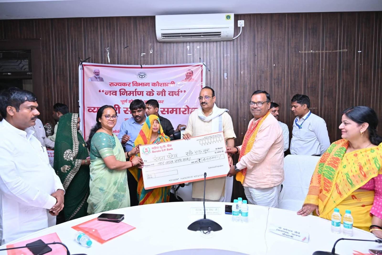 Tool kits and house keys distributed to the beneficiaries